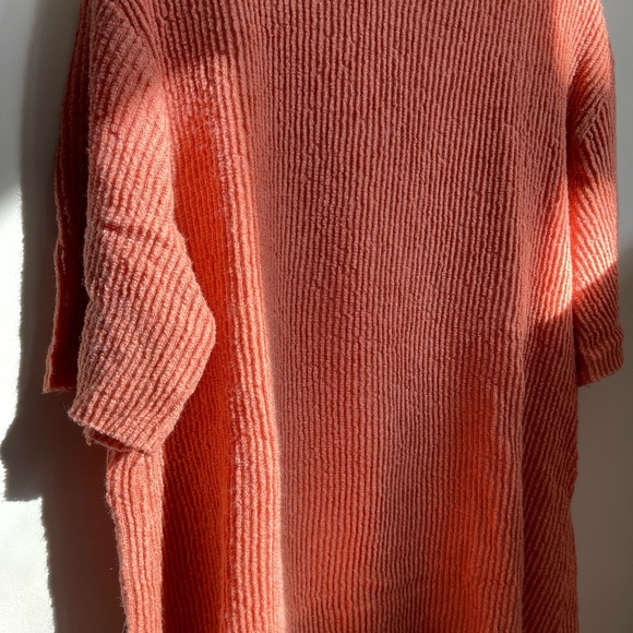 Zara Thick Knit Ribbed T-Shirt - Picture 3 of 7